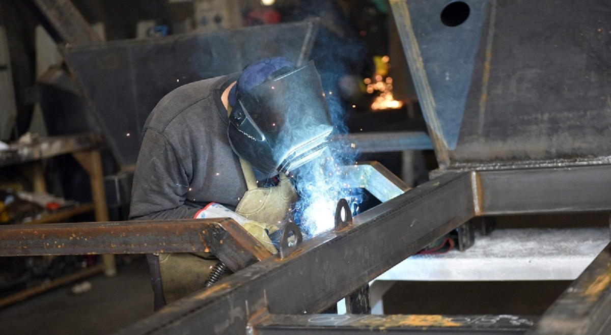 Metalúrgicos tendrá una mejora salarial y suma fija en septiembre. 