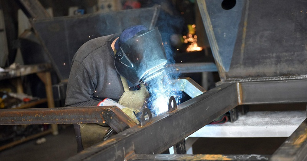 La UOM mejoró la paritaria y los metalúrgicos cobrarán una suma fija de $60 mil en septiembre thumbnail