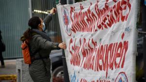 Aseguran que será «peligroso» atenderse con los médicos que reciban la nueva capacitación de Salud en Neuquén