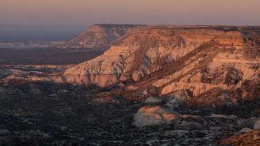 La caminata está destinada a adultos mayores de 60 años y cuenta con cupo limitado. Foto: Juan Thomes