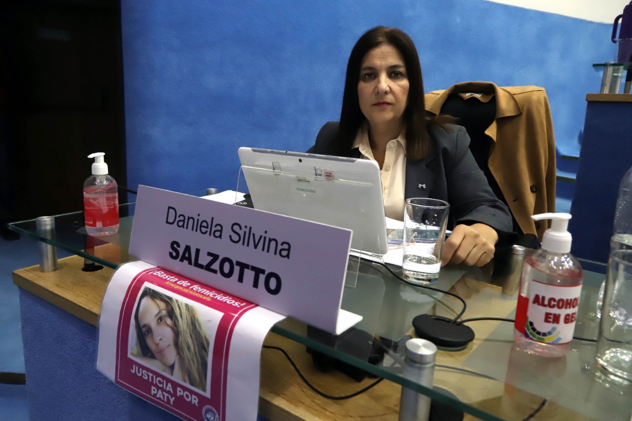 Salzotto hizo referencia a las últimas situaciones de violencia de género en Catriel. Foto: Marcelo Ochoa. 