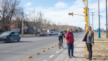 El nuevo semáforo está ubicado en la intersección de calle Gelonch y La Pampa. Foto gentileza