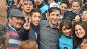 Sortean un viaje al Mundial de Qatar para quienes se saquen fotos con funcionarios K en Río Gallegos