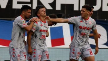 Unión le empató el partido a San Lorenzo en el sexto minuto de descuento.