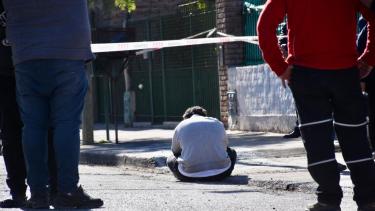 La pareja fue hallada muerta dentro su habitación, este mediodía. (Foto Matías Subat).-