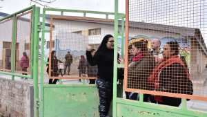 Tras el reclamo de los padres, reabren el Jardín 31 de Neuquén