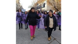 Marcharon en Cipolletti para reclamar justicia por el femicidio de Agustina Fernández