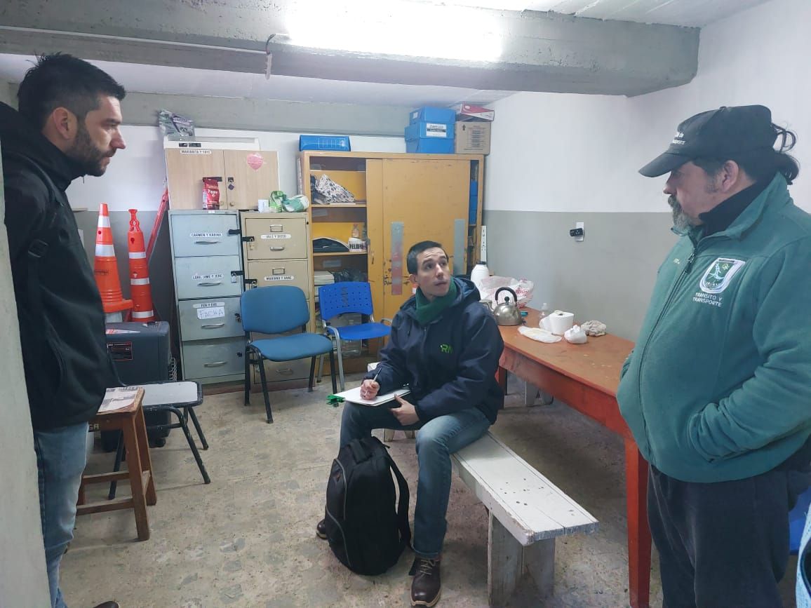 En el área de Tránsito y Transporte de Bariloche se detectó una fuga de gas y se canceló la atención. El gremio realizaba retención de tareas. Gentileza Soyem