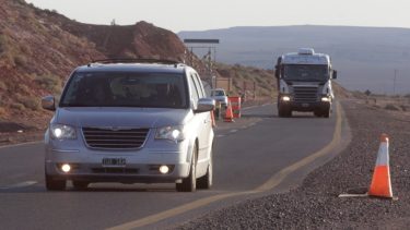 Avanza la compra del material para reparar la Ruta 22 en Plottier