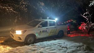 Después de la nevada, rutas mojadas y tramos con hielo en la cordillera