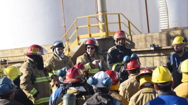 Simulacro YPF en Plaza Huincul. Foto: YPF