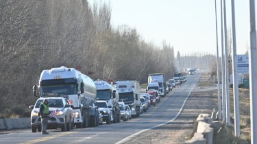 Vialidad anunció que trabajará sobre el Tercer Puente hasta las 16. (Foto Florencia Salto).-