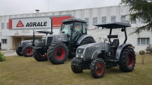 Tradicional fábrica de tractores deja de producir hasta fin de año por falta de dólares