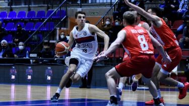 El neuquino la rompió en San Lorenzo la temporada pasada y llamó la atención del subcampeón de la Liga Nacional.