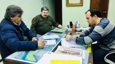 Ampliarán la red de cloacas a un barrio de Huergo con inversión de Arsa y el municipio