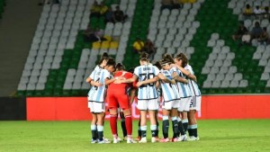 Argentina perdió por goleada con Brasil en el estreno de la Copa América femenina