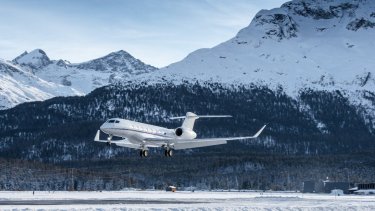 Aviones privados llegan a Bariloche cada día. Un taxi aéreo en vuelo compartido cuesta 2.400 dólares por pasajero. Gentileza