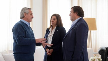 Martes 5 en julio en Olivos. Almuerzo y reunión del presidente, la gobernadora y el senador.  Foto: Marcelo Ochoa