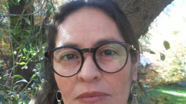 La investigadora Miriam Alvarez es parte de la comunidad mapuche y también padece los comentarios racistas de otras personas