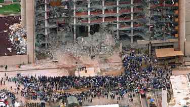 El ataque explosivo dejó 2 muertos y 110 heridos el 27 de julio de 1996 en Atlanta, Estados Unidos. 