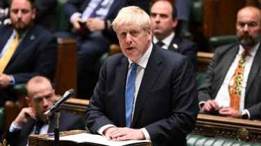 Boris Johnson continuará en su cargo hasta que se defina el nombre de su sucesor.-