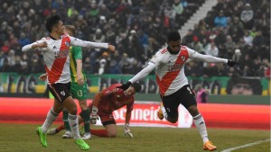 Entró Borja, armó un show en Mar del Plata y River goleó a Aldosivi