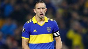 Ibarra dejó afuera del once inicial de Boca a Izquierdoz con el apoyo de Bermúdez