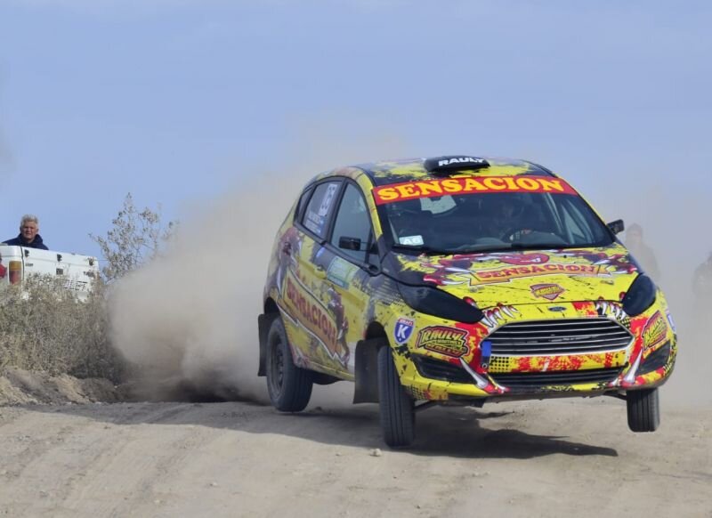 Raúl Martínez consiguió su segundo título en la Clase A-6 del Rally Regional. Gentileza.