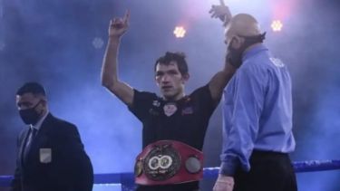 Carrasco retuvo su título y Ruiz se consagró campeón