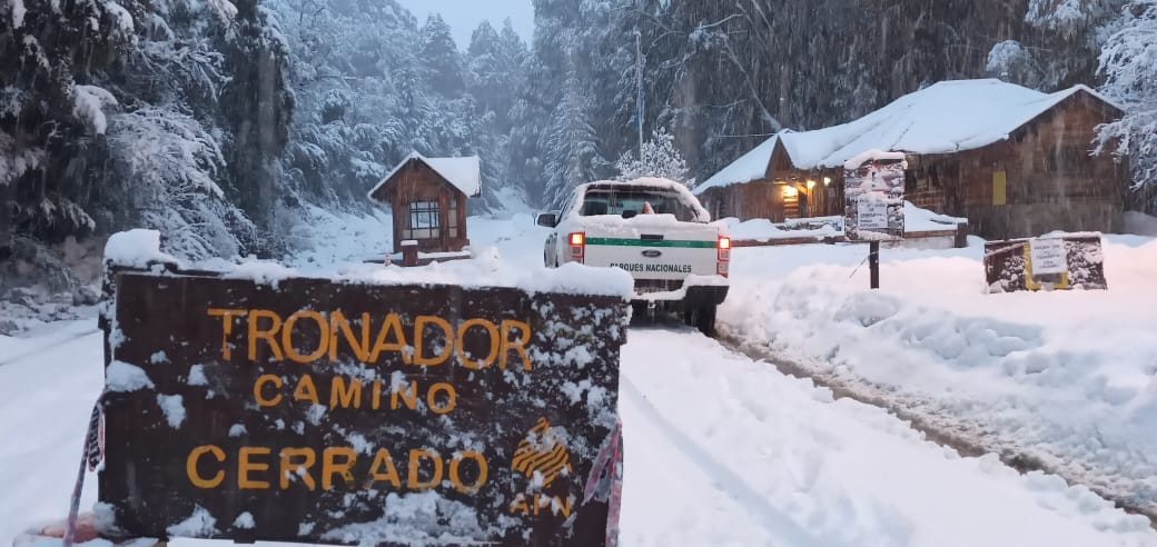 El acceso al cerro Tronador está cerrado, al igual que otros caminos del parque Nahuel Huapi. Foto: Gentileza