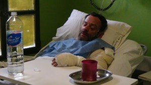 Bestial ataque a matrimonio cerca de El Bolsón: incendiaron la casa y hallan panfleto de la RAM