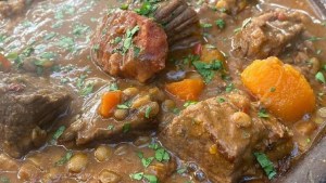 Guiso de lentejas y morcilla para chuparse los dedos