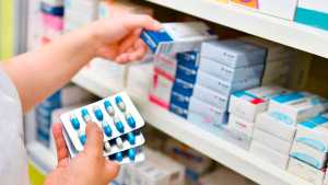 Gobierno acordó sostener los precios de los medicamentos por debajo de la inflación por 60 días