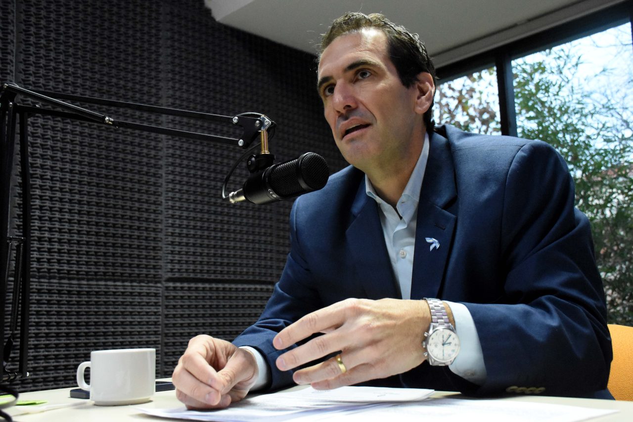 El diputado nacional, Pablo Cervi, viajó a Puerto Madryn para participar del Foro Legislativo y dialogó con RÍO NEGRO RADIO. (Foto: Matías Subat).