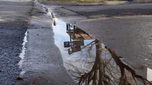 Un barrio de Neuquén huele a cloacas y no le encuentran la solución sanitaria