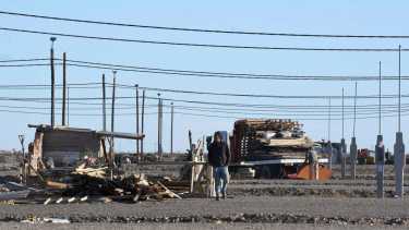 Comenzó la reubicación en la meseta de las familias que acordaron salir de las tomas