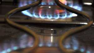 Subsidios a la luz y el gas: conocé el nuevo tope de ingresos para pedirlos