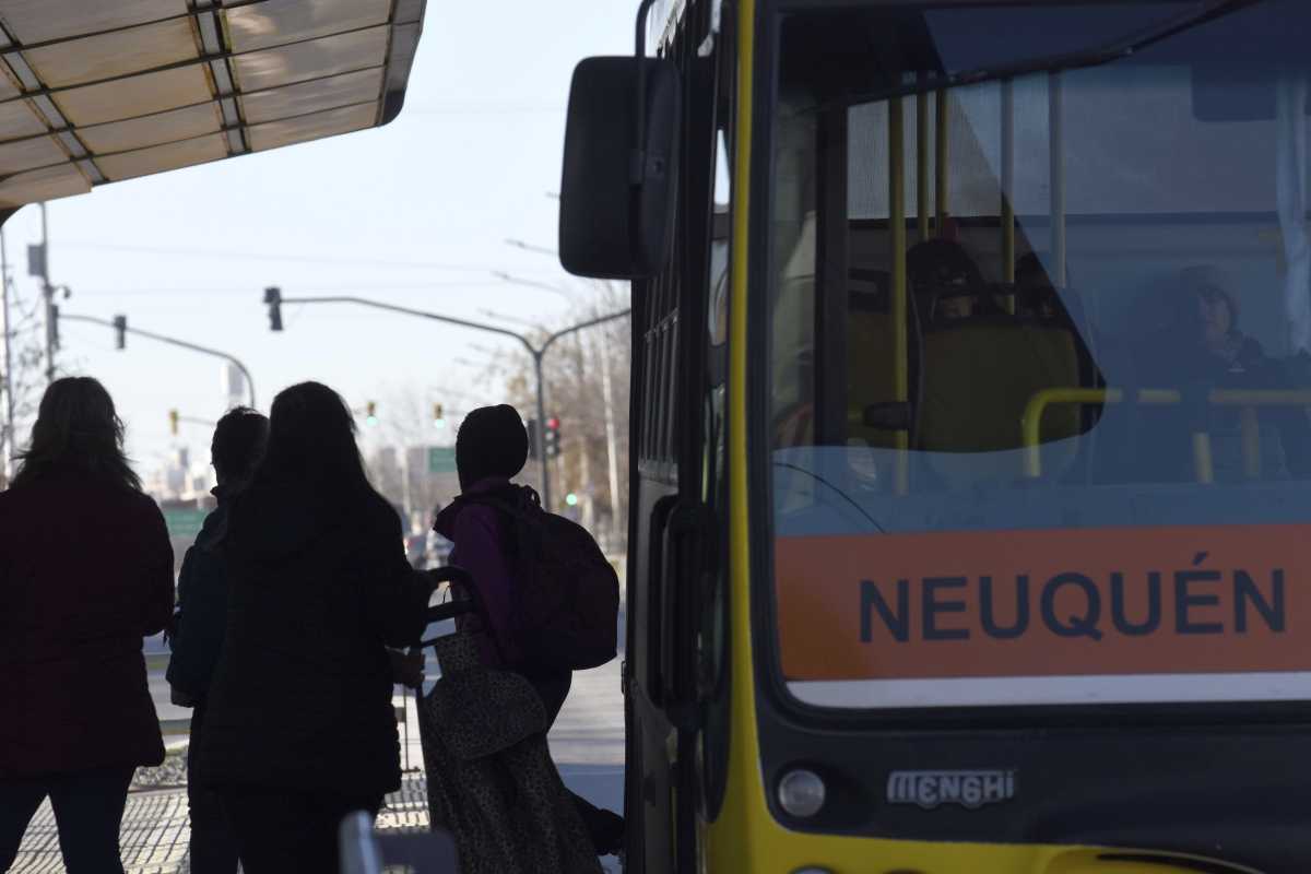 Diez colectivos de Autobuses Neuquén no brindarán su servicio hoy por encontrarse en malas condiciones. Foto: (Archivo) Matías Subat
