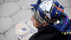 Presentan en Neuquén «Mujeres cautivas y trabajo forzado a fines del siglo XIX»