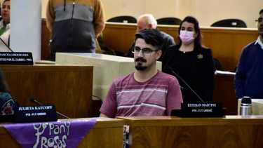 Esteban Martiné juró en sesión especial a las 10 y a las 11 sesionó en el Deliberante de Neuquén (foto Yamil Regules)