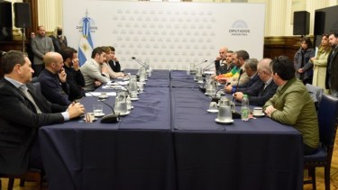 La reunión de paritarias en el Congreso.