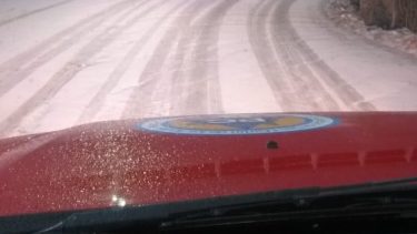 Algunas rutas estarán habilitadas sólo de 9 a 19, debido a las condiciones climáticas y a la acumulación de nieve. Foto: Gentileza Municipalidad de San Martín de los Andes