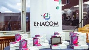 Tablets gratis del Enacom: un grupo de jubilados podrá acceder