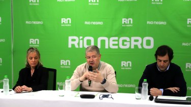 La semana pasada, el ministro Vaisberg ya ofreció una conferencia de prensa. Mañana repite. Foto: Marcelo Ochoa.