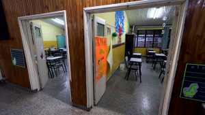 Sin clases y sin servicios en organismos del Estado en Roca, por amplia adhesión al paro