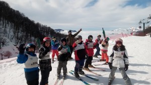 El Esquí Escolar se consolida en Bariloche y desde hoy también llega a El Bolsón