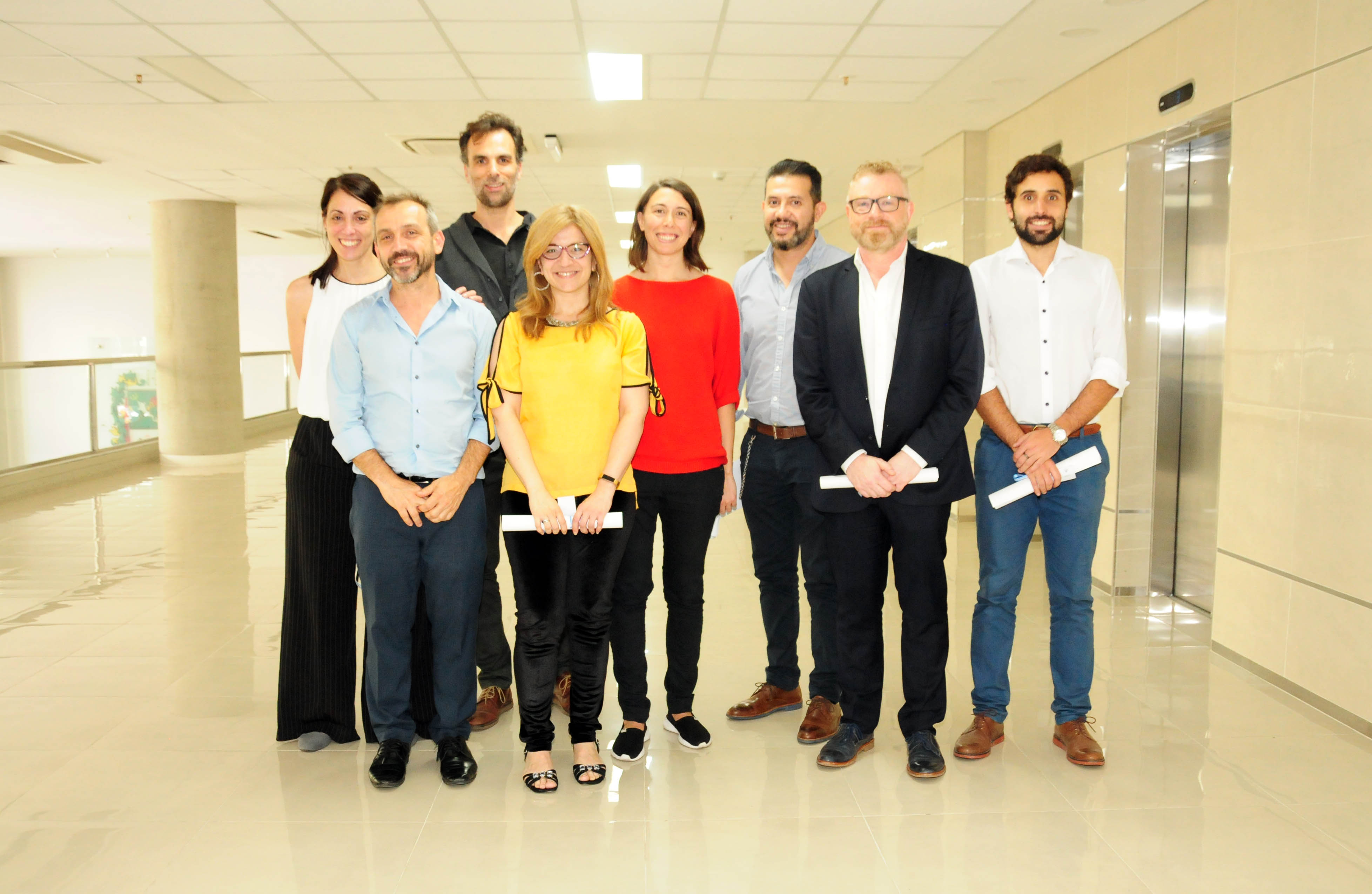 Aquí están, estos son: el equipo de investigadores argentinos que formaron parte de este importante trabajo. (Foto Télam)
