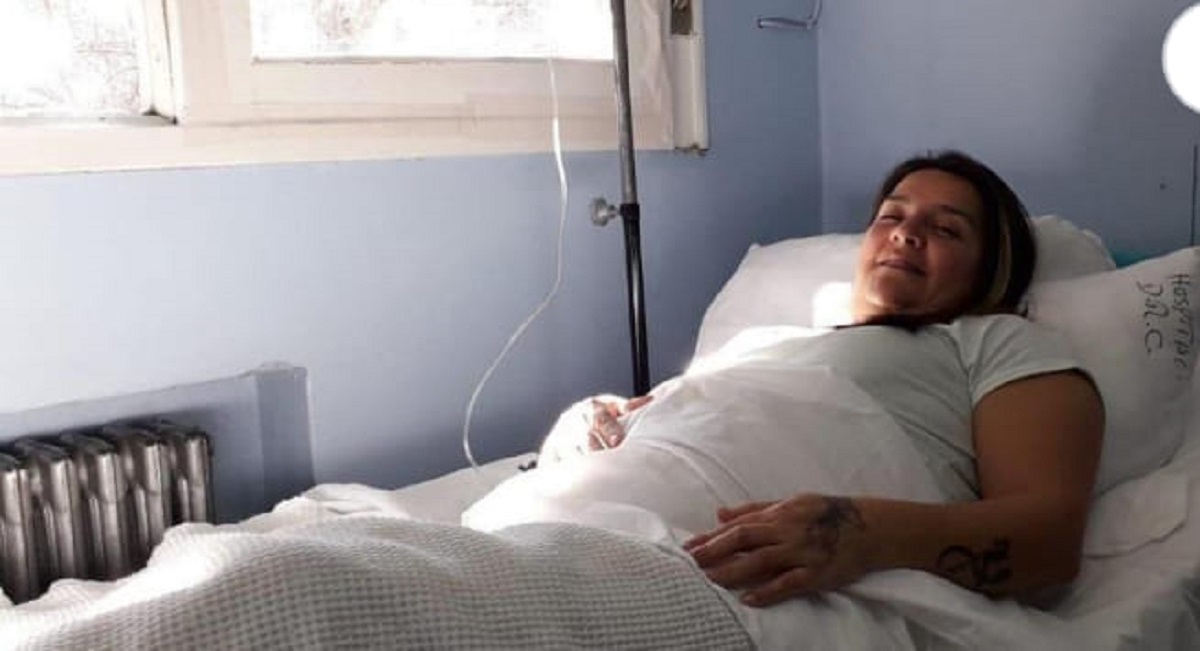 Elena Cabezas que recibió un disparo en medio de la manifestación fue hospitalizada y se encuentra en periodo de recuperación. Foto: Facebook FM Cordillerana 99.5 