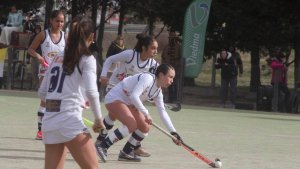 Regional de Hockey en Viedma: Alta Barda de Neuquén y Estudiantes de Santa Rosa alzaron las copas
