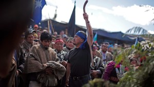 Ataques incendiarios en la Araucanía de Chile por la detención del dirigente radical mapuche